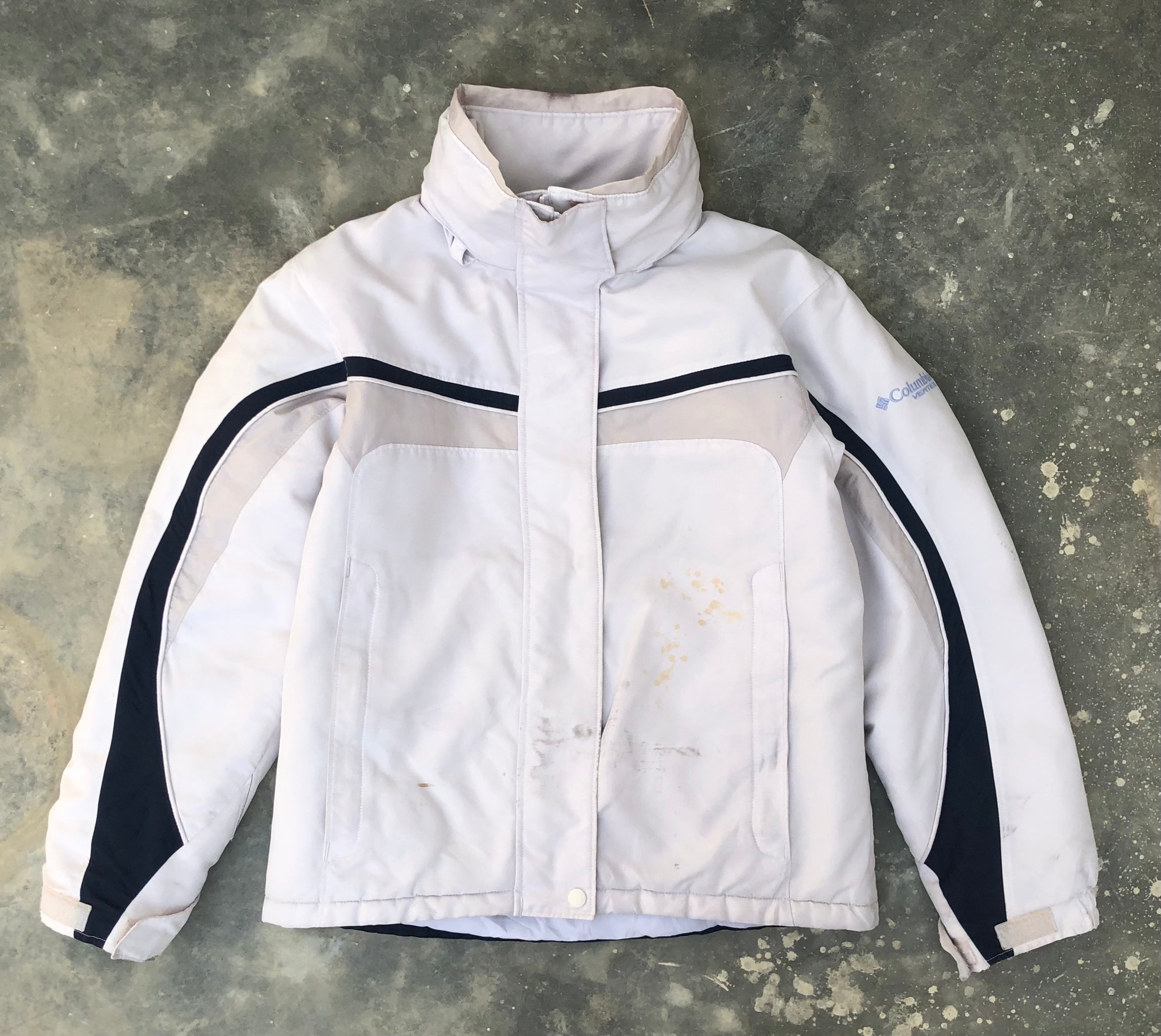 Columbia Insulated Jacket – White/Grey – Excellent Condition