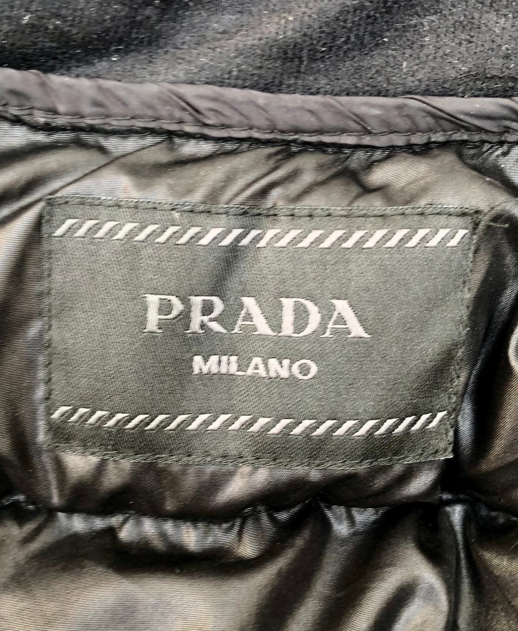 Prada Light Re-Nylon Down Vest – Black (AAA Replica) – Men’s Medium – Premium Condition