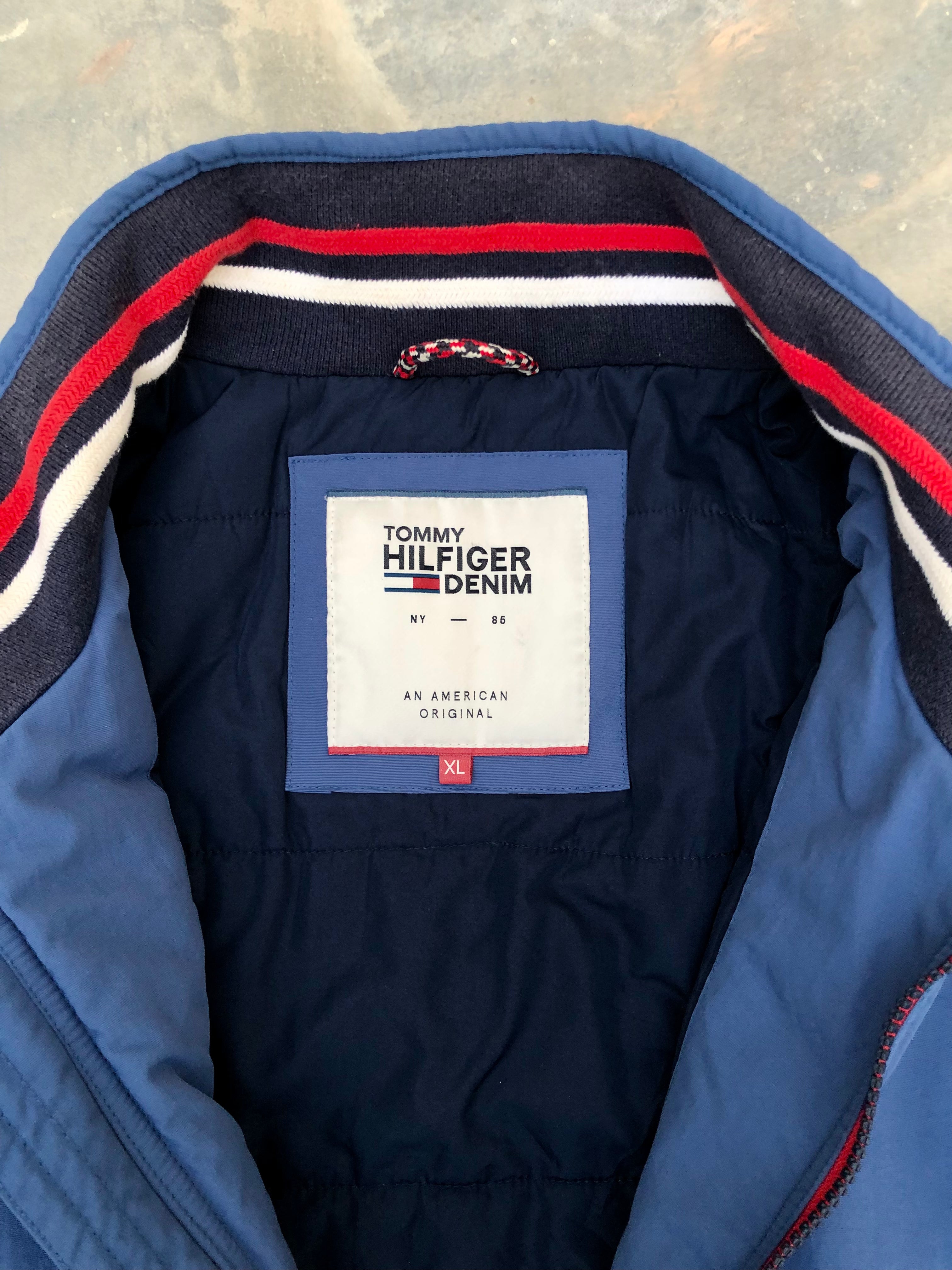 ⁠Tommy Hilfiger Bomber Jacket – Blue