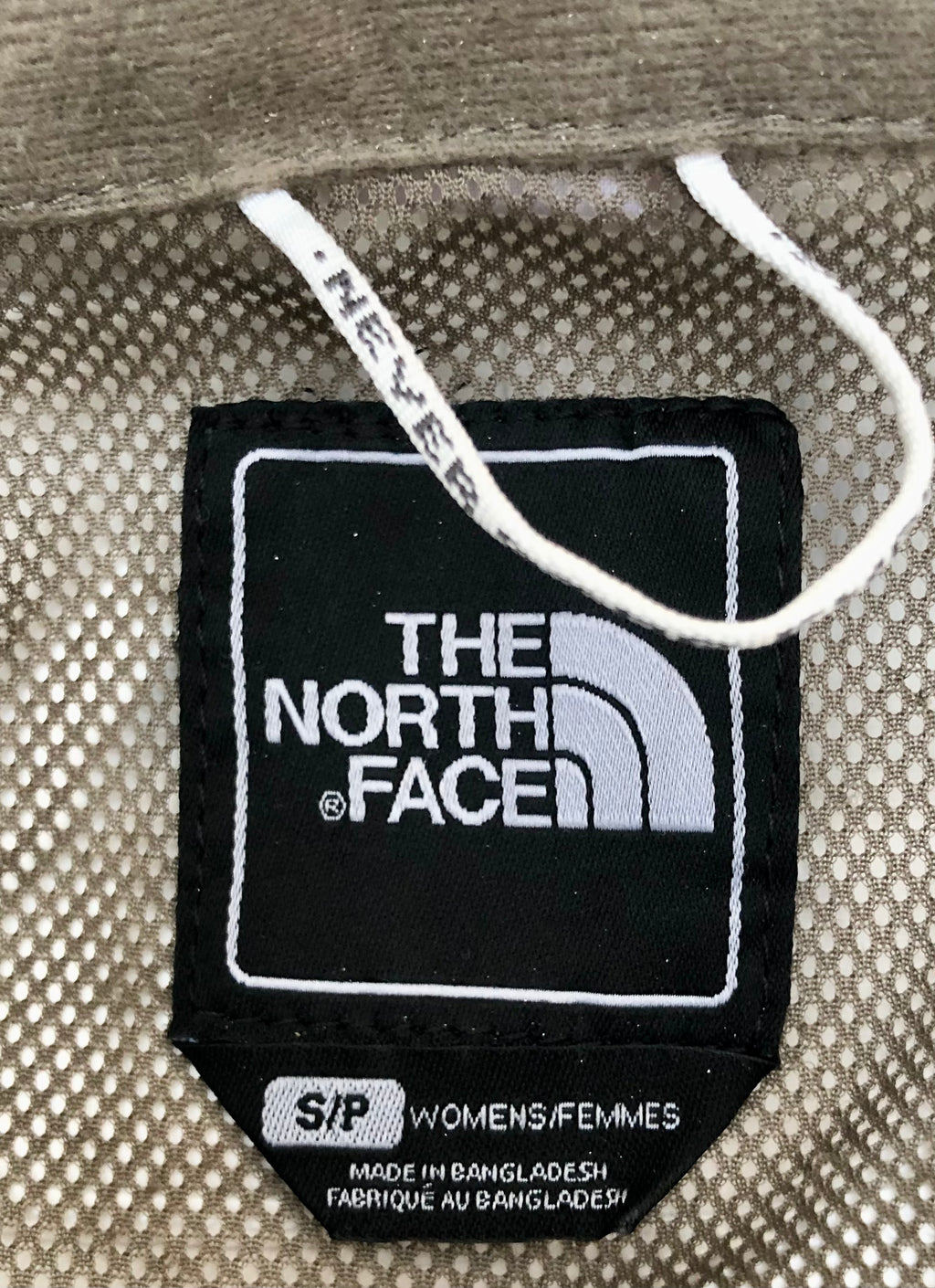 The North Face HyVent Windbreaker Rain Jacket – Off-White - Premium Condition