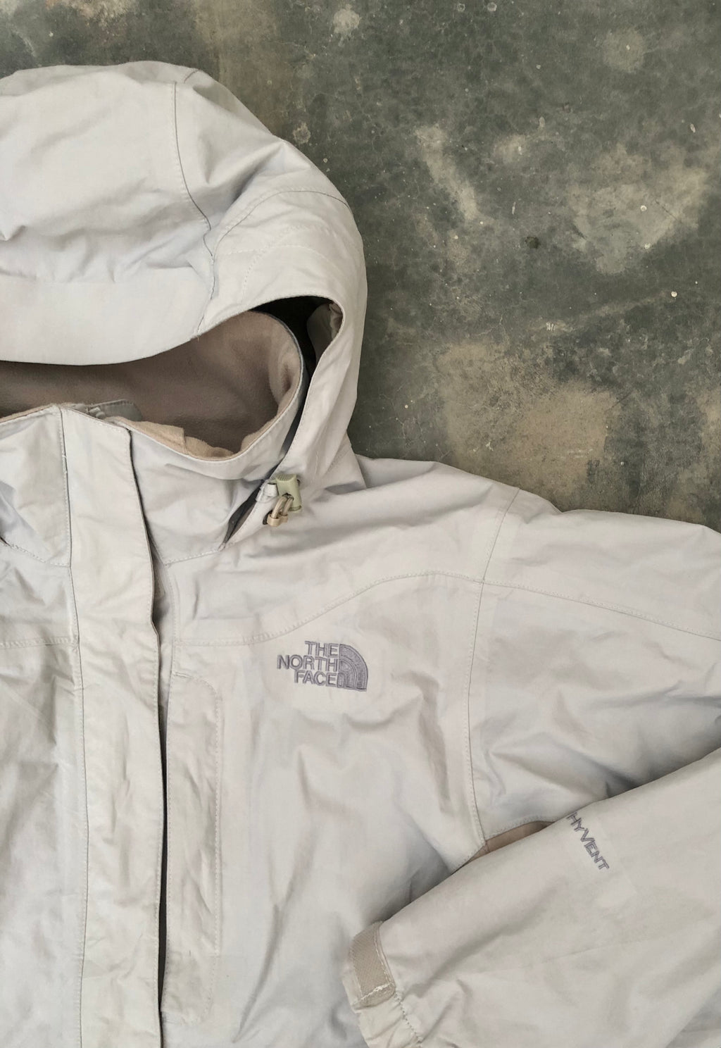 The North Face Beige HyVent Softshell Women’s Polartec Jacket - Premium Condition