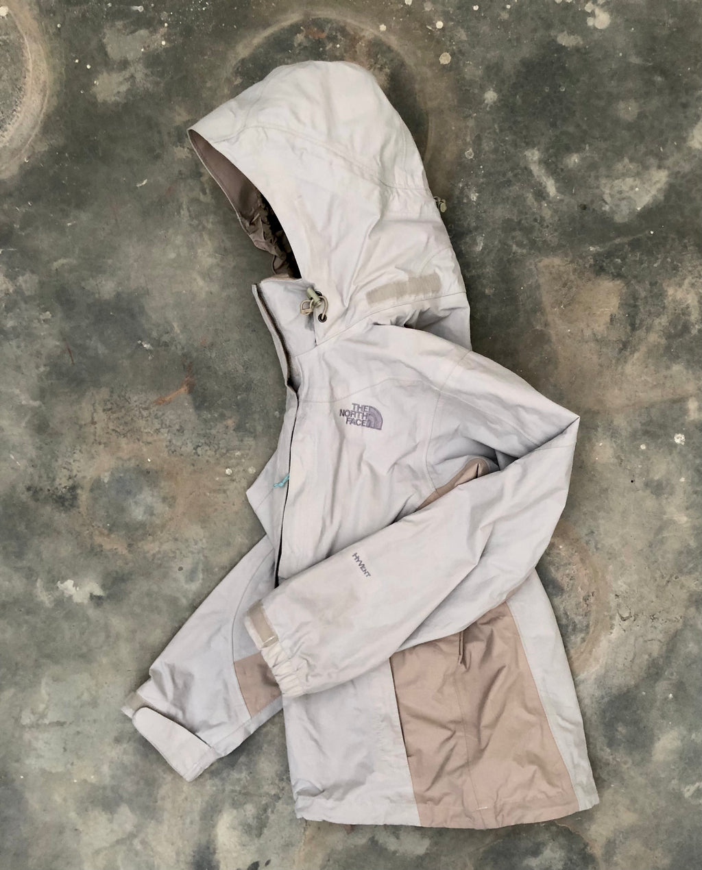 The North Face Beige HyVent Softshell Women’s Polartec Jacket - Premium Condition