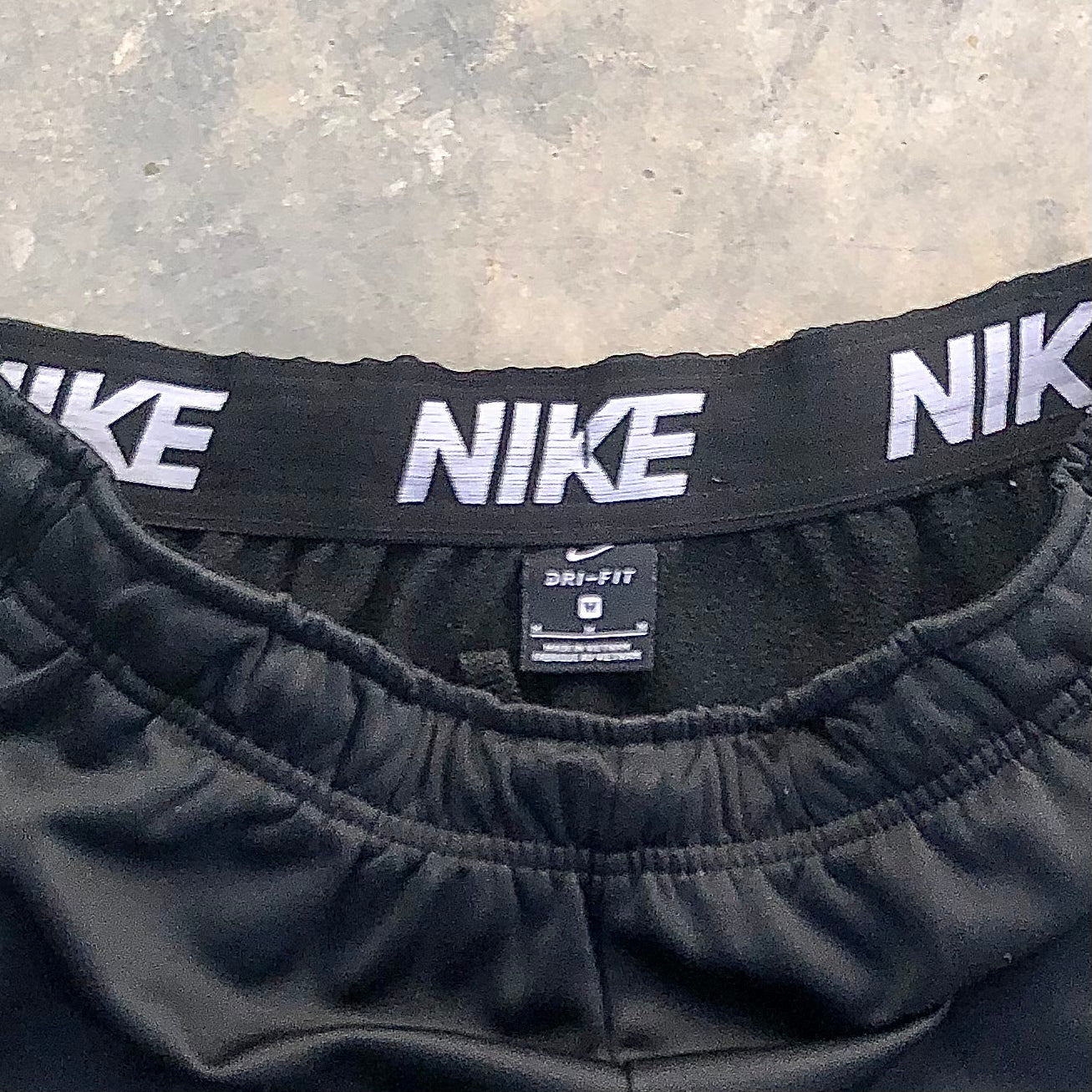 Nike Pro Therma-FIT Sphere Training Pants – Men’s Medium | Premium