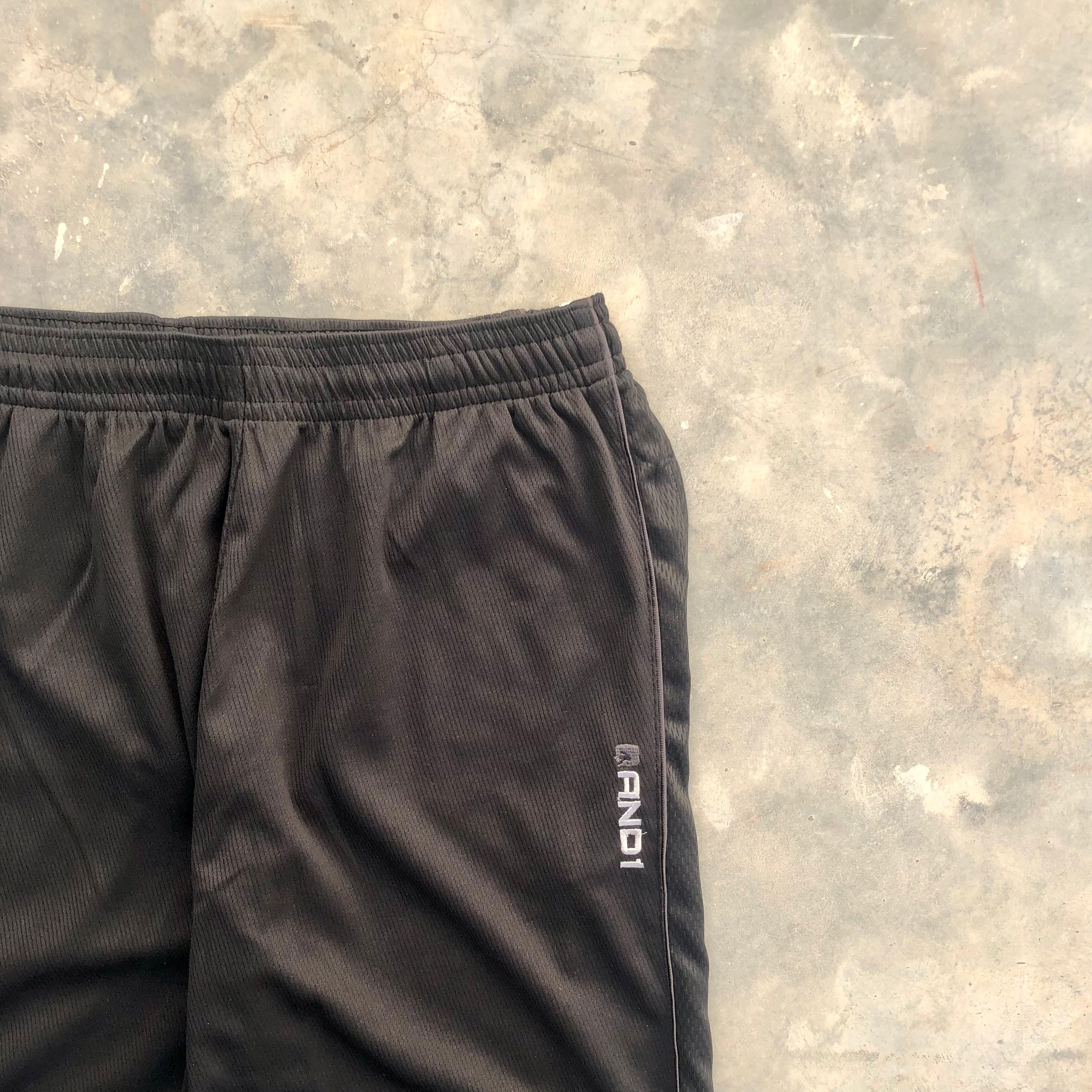 AND1 Regular Fit Pants – Men’s Large | Premium Condition