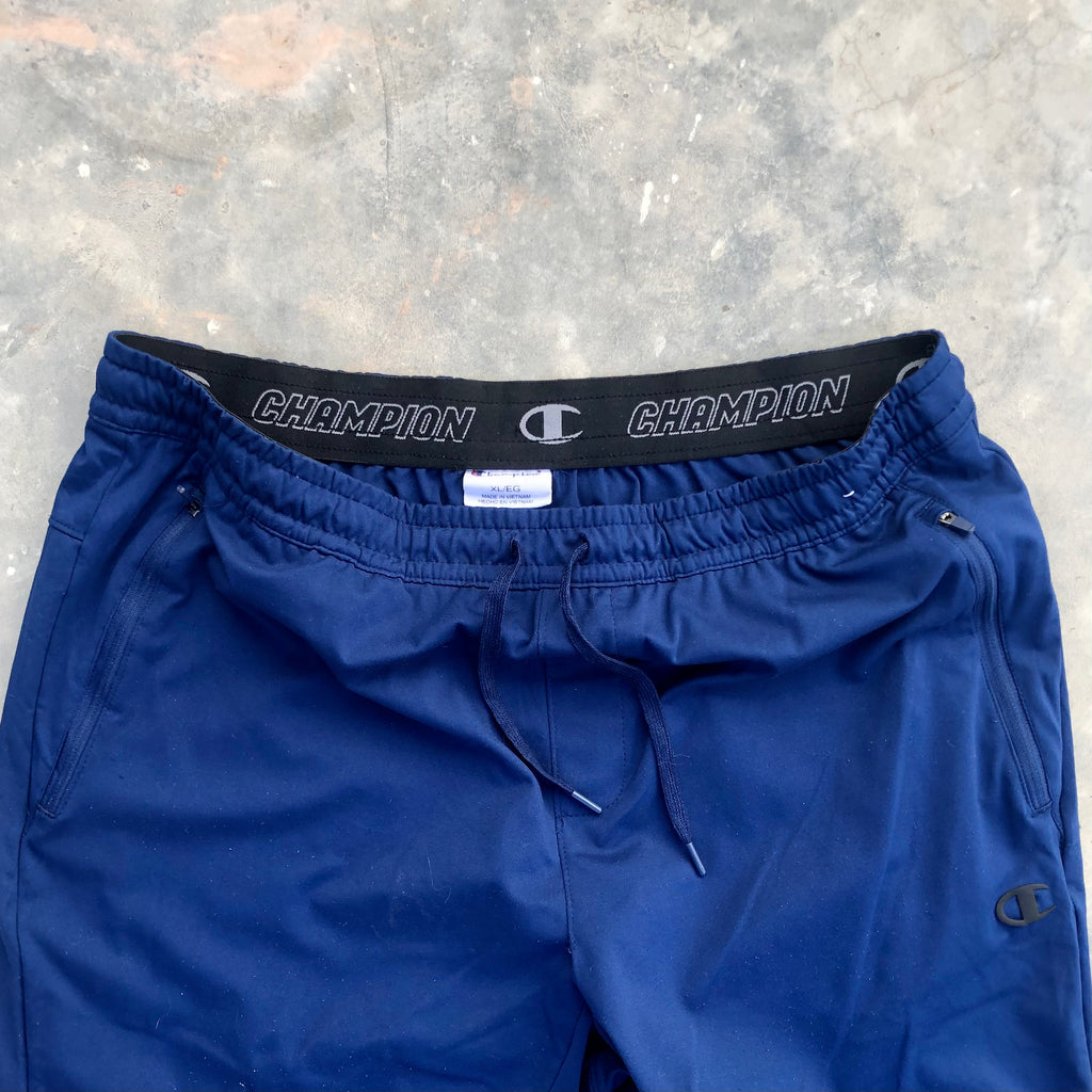 Champion Men’s Premium Sport Pants – Large