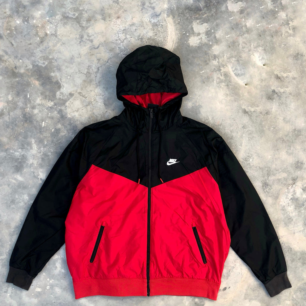 Nike Windrunner Men’s Jacket – Black | Size Large | Premium Condition