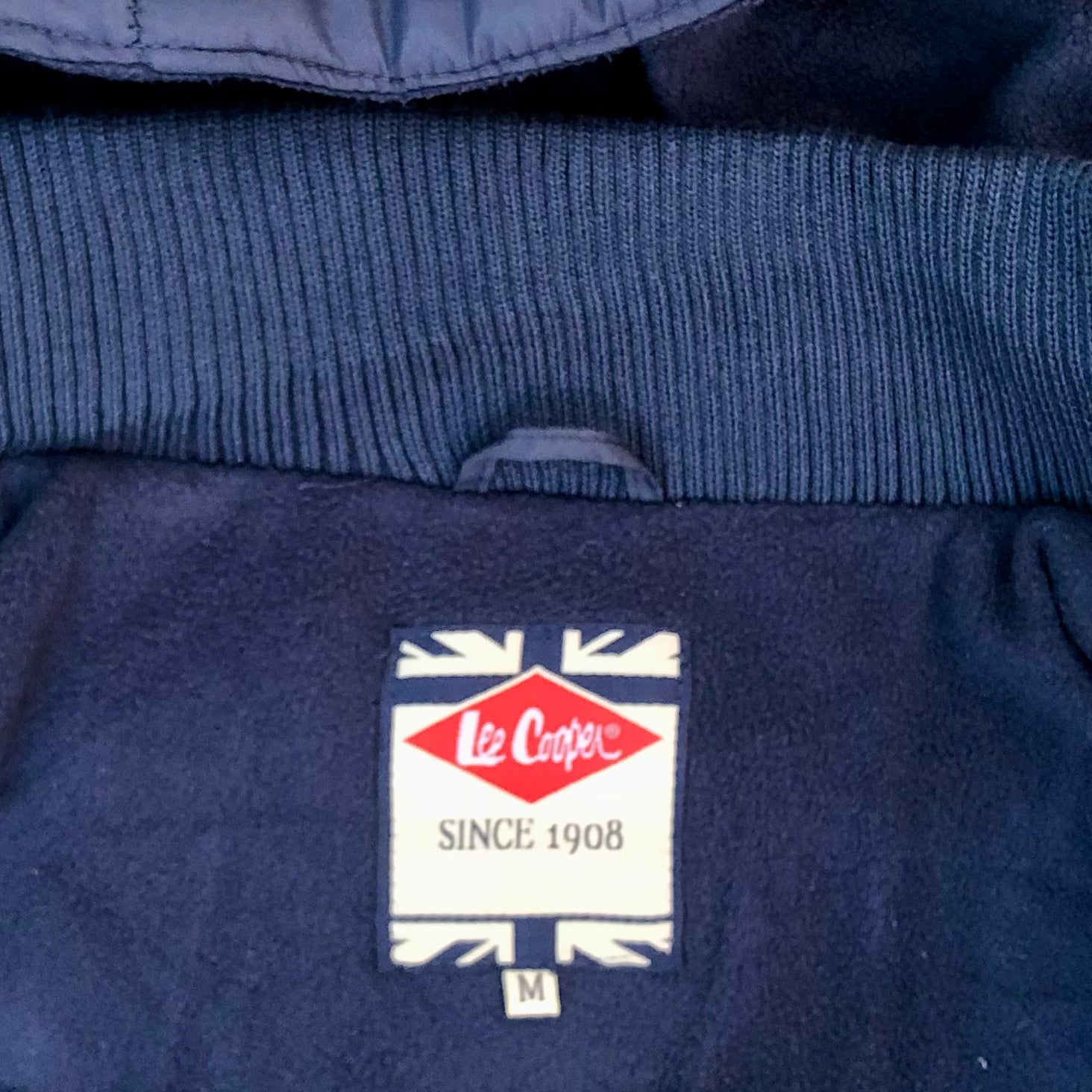 Lee Cooper Synthetic Fill Jacket – Men’s | Premium Condition