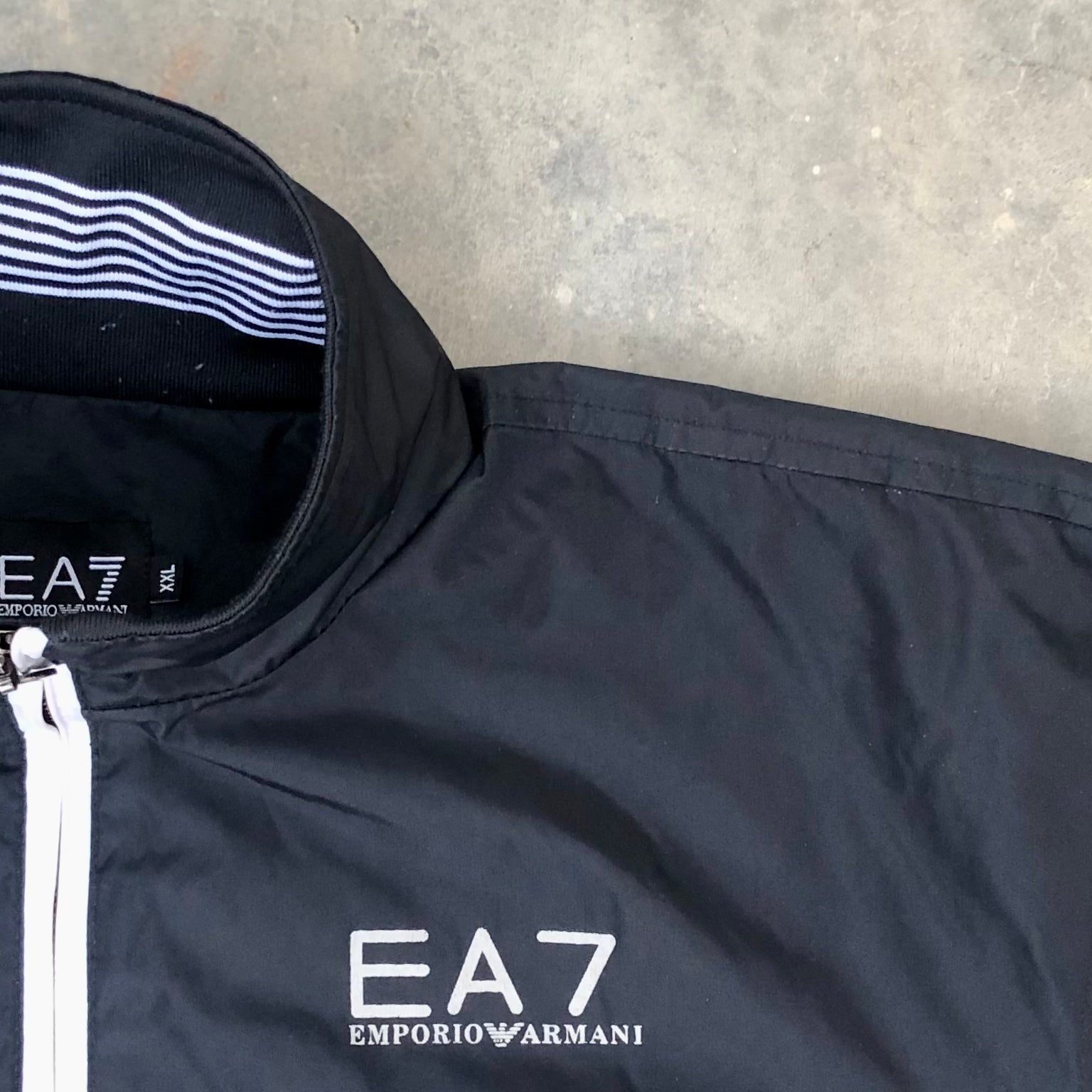 Armani EA7 Windbreaker Jacket – Men’s Large | Premium (Replica)