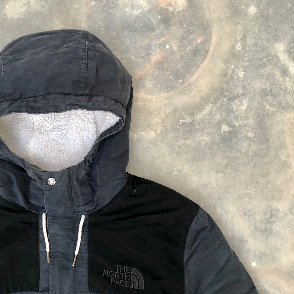 The North Face 1985 Retro Jacket – Navy Blue (Men's Large)