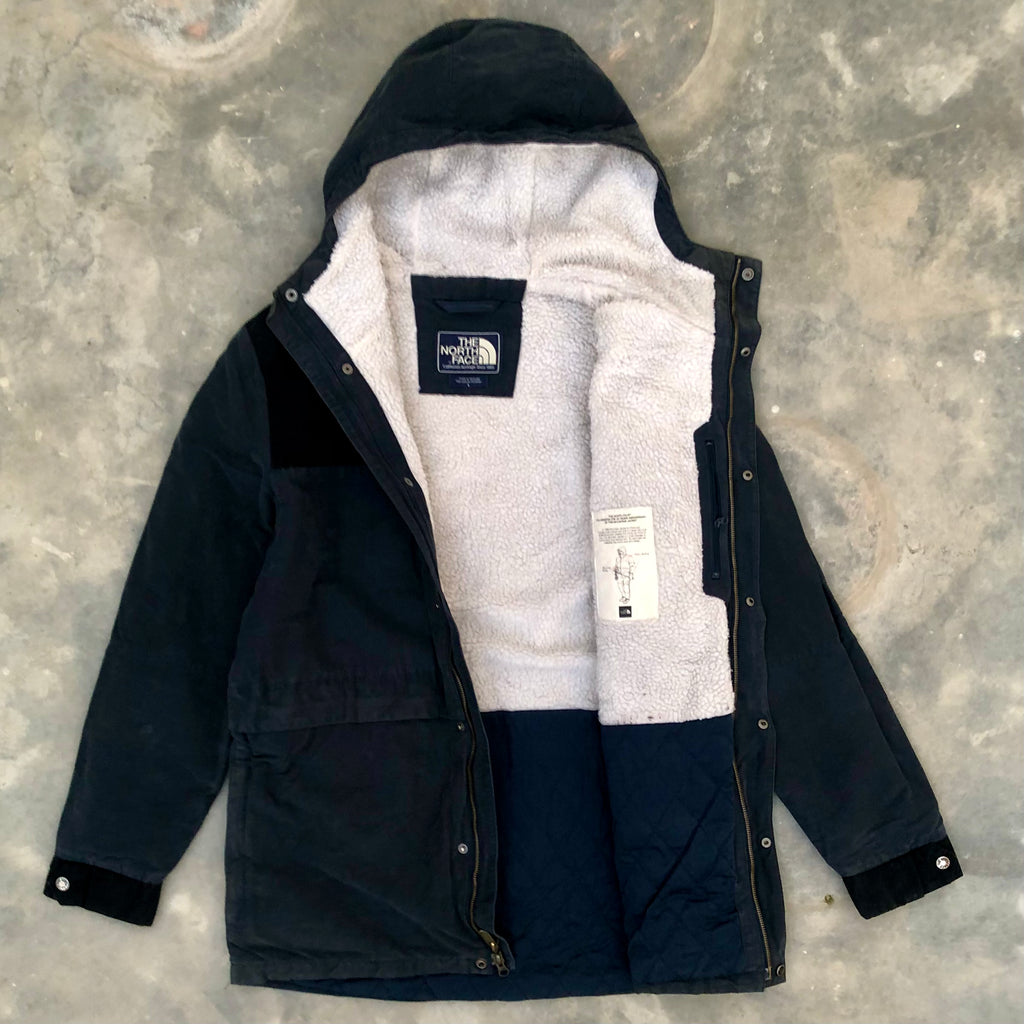 The North Face 1985 Retro Jacket – Navy Blue (Men's Large)