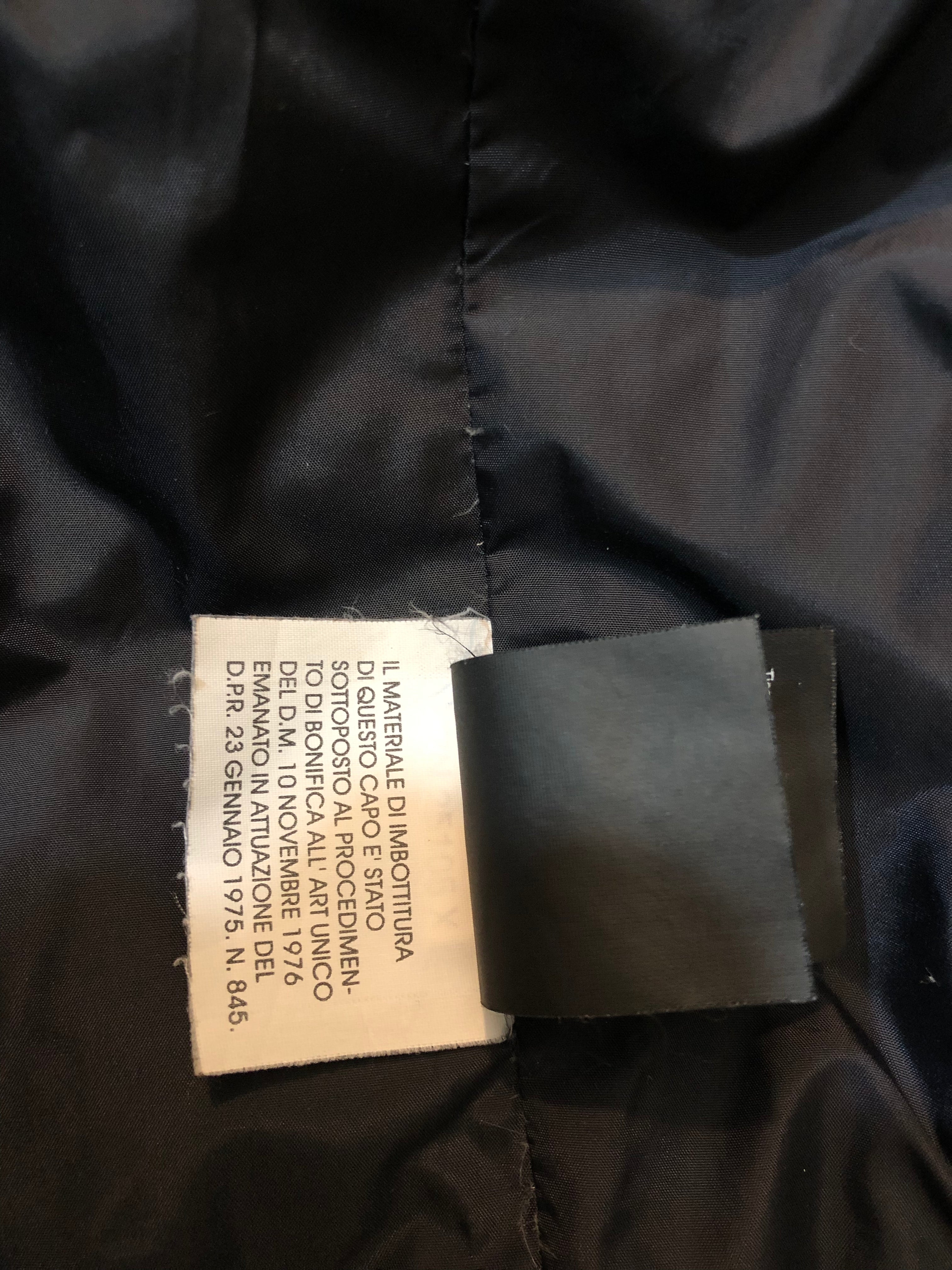 Vintage Helly Hansen Beige Puffer Jacket - Premium condition