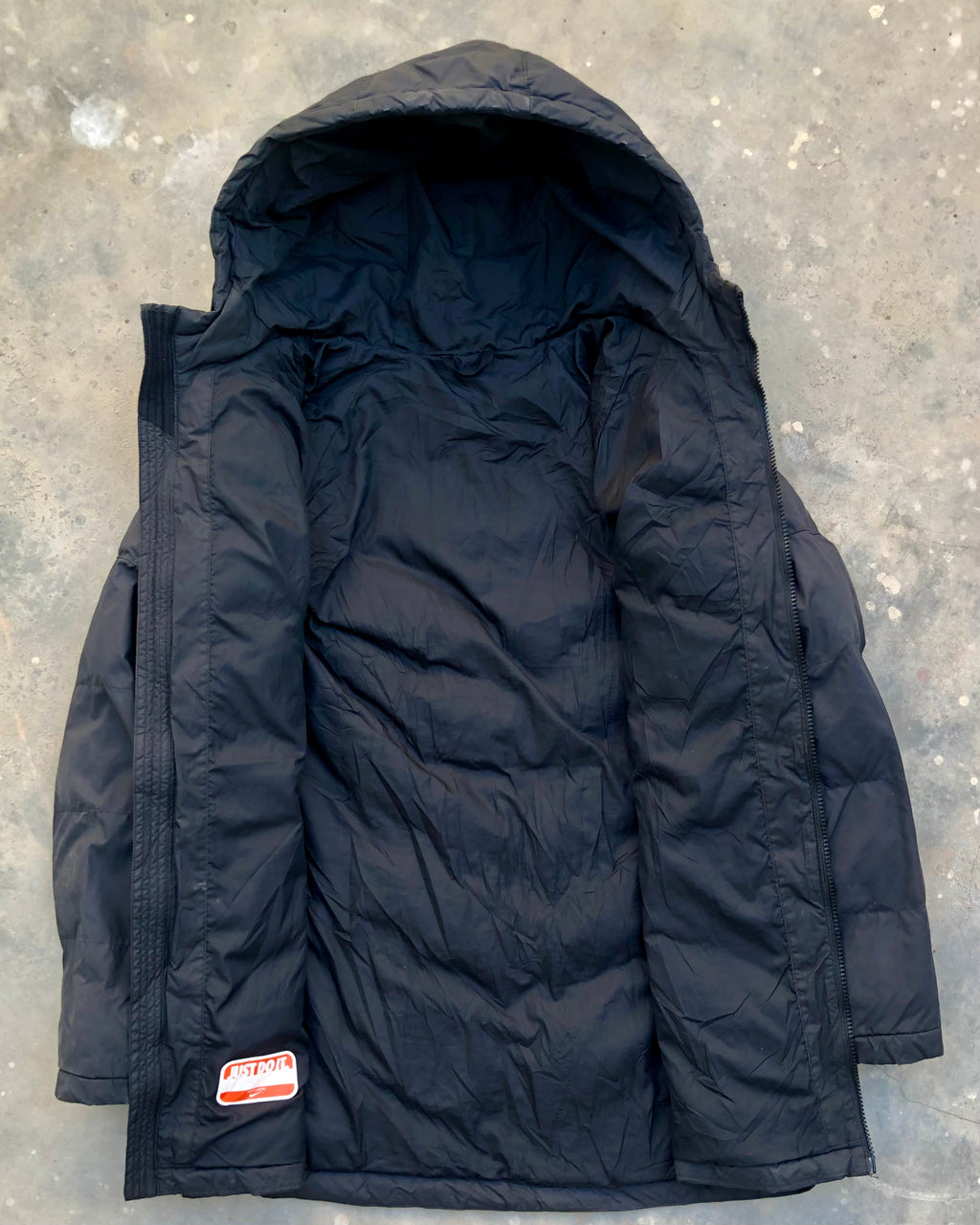 Nike Synthetic Fill Jacket – Black – Men’s Small (Premium Condition)