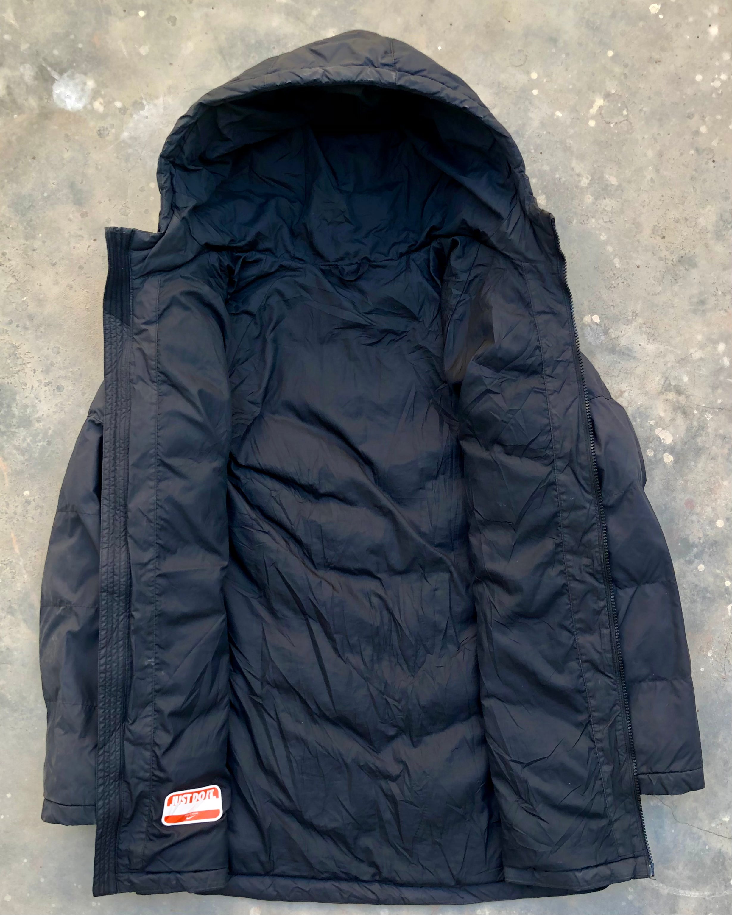 Nike Synthetic Fill Jacket – Black – Men’s Small (Premium Condition)
