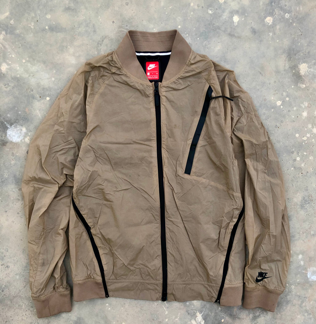 Nike Tech Hypermesh Varsity Jacket – Beige