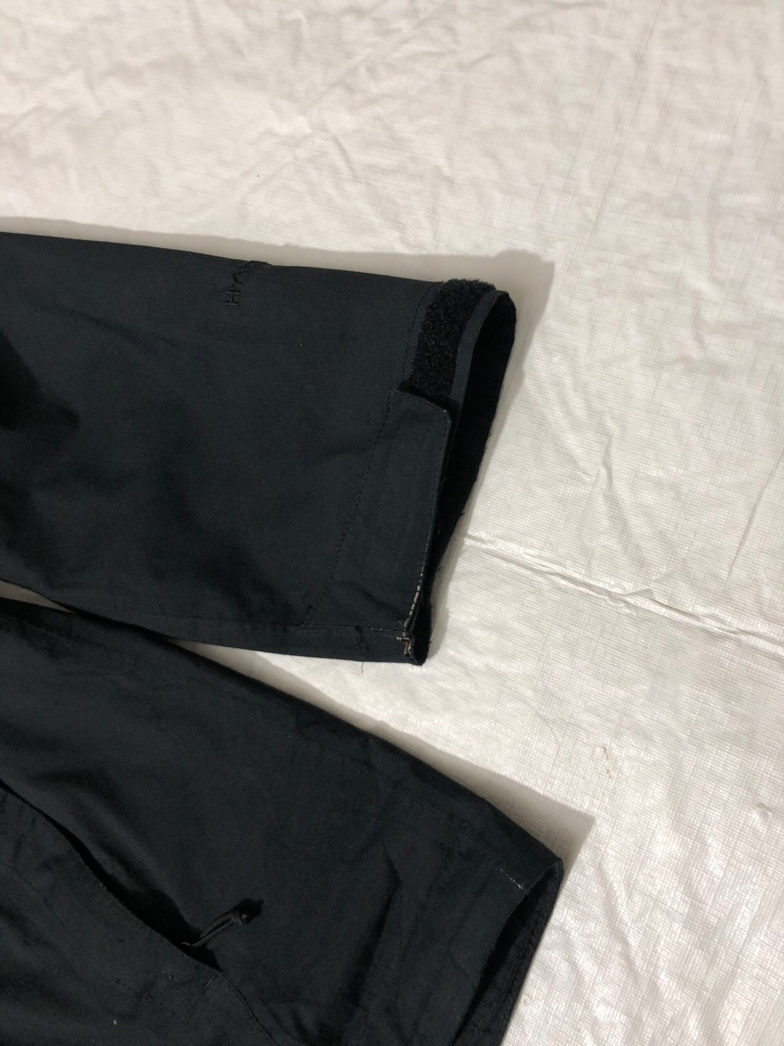 The North Face Windbreaker – Men’s Large 3048 The North Face Windbreaker – Men’s Large 3048