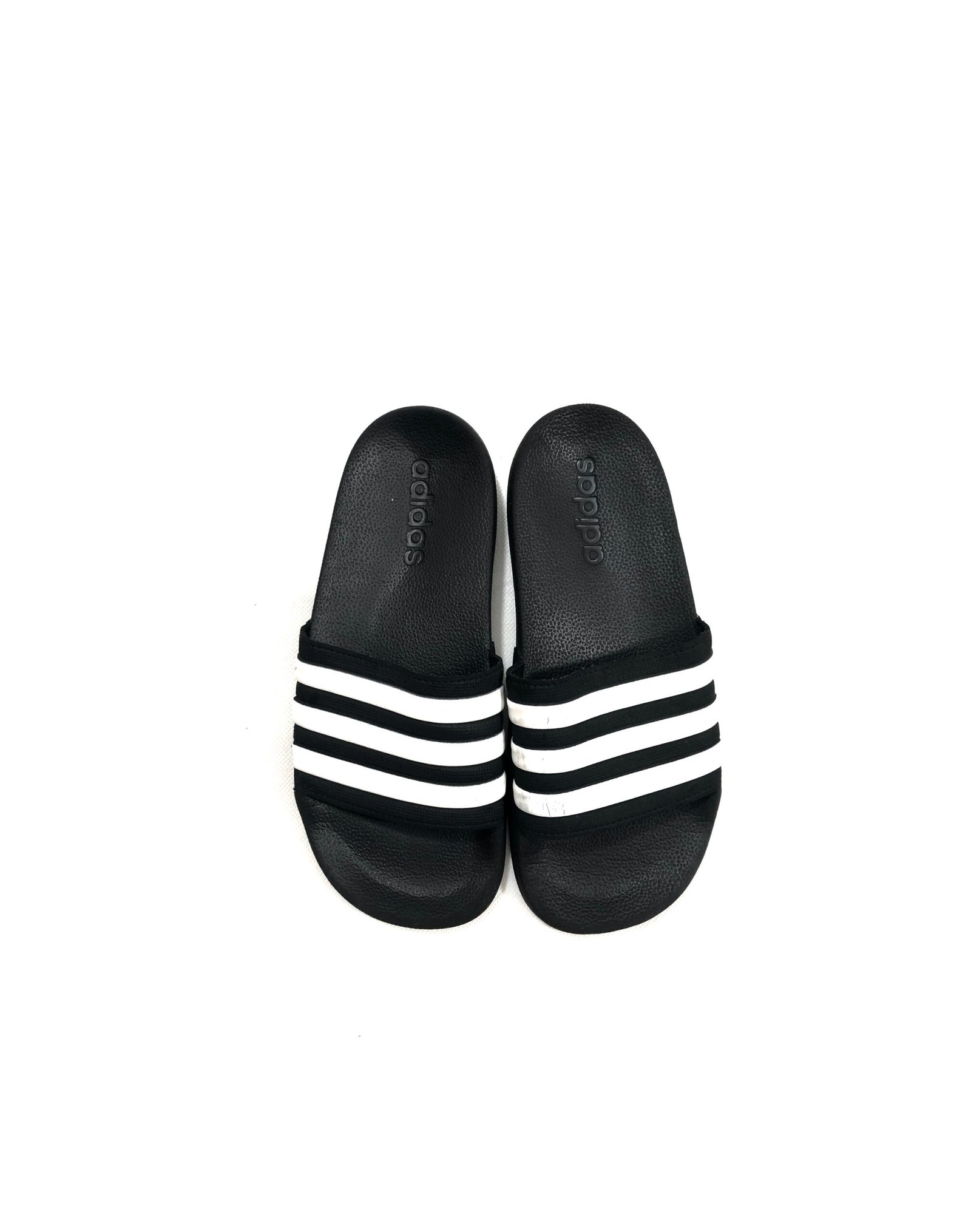 adidas Adilette Shower Slides – Black/White – EU 34 – photo 2 adidas Adilette Shower Slides – Black/White – EU 34 — photo 2