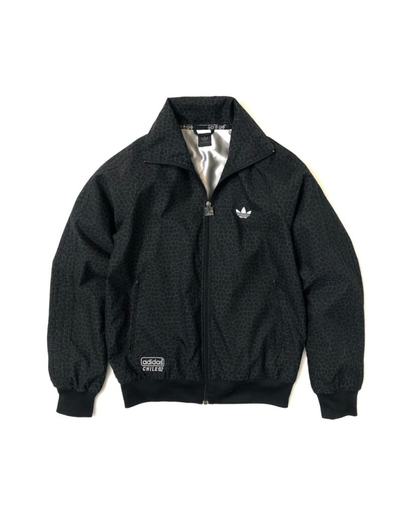 Shop Windbreakers at Lundapur