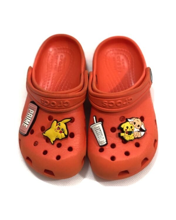 Crocs Classic Clogs – Orange with Pikachu & PRIME Jibbitz – size C 9