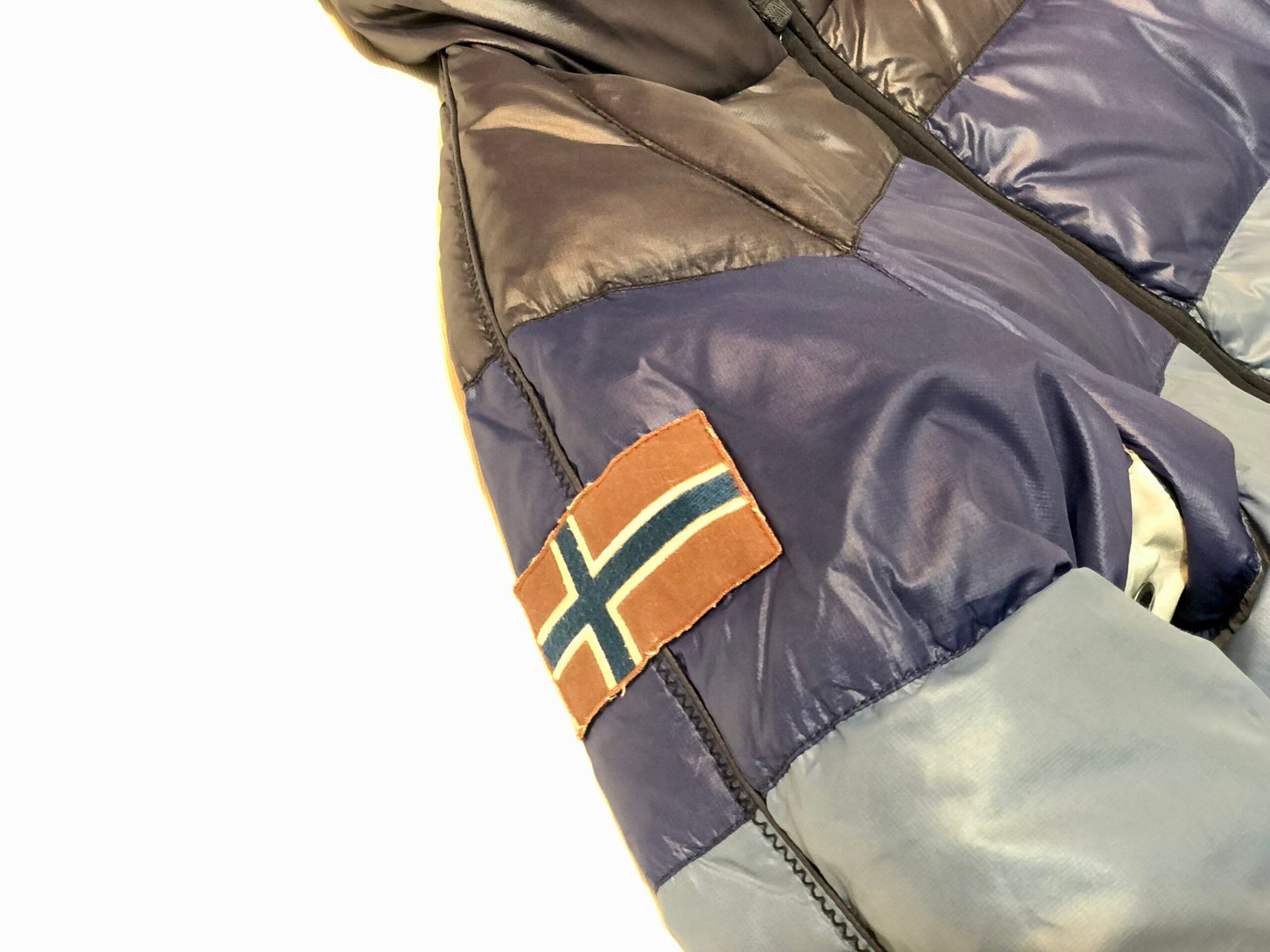Napapijri Down Feather Filled Jacket – photo 12 Napapijri Down Feather Filled Jacket – size Medium — photo 12