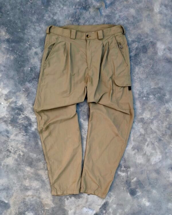TravelSmith Cargo Hiking Pants – Men's M | Khaki