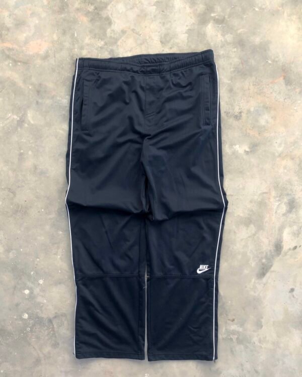 Nike Men- Waist 38 Length 45