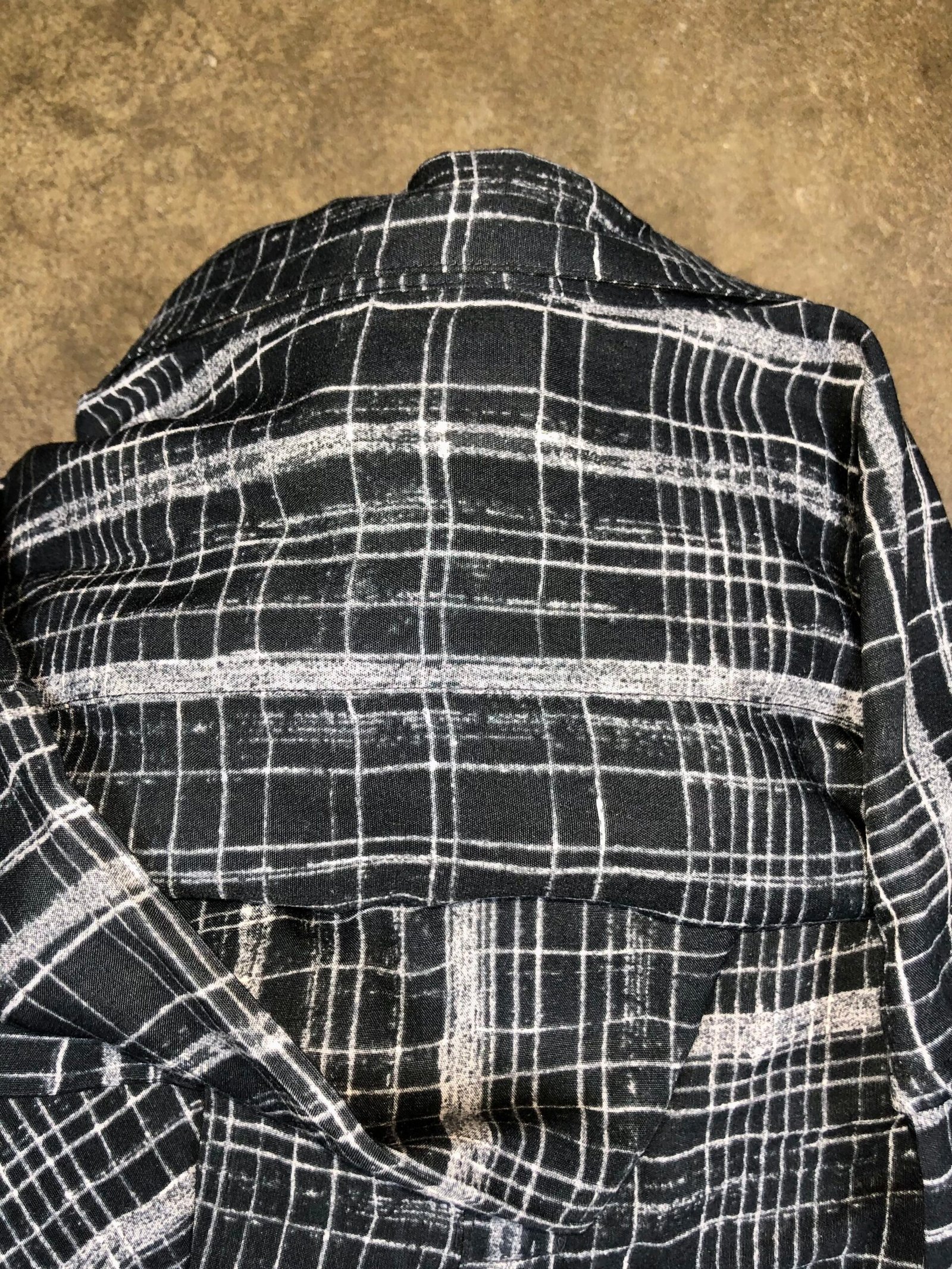 Claiborne Black & White Abstract Grid Rayon Shirt – photo 11 Claiborne Black & White Abstract Grid Rayon Shirt — photo 11