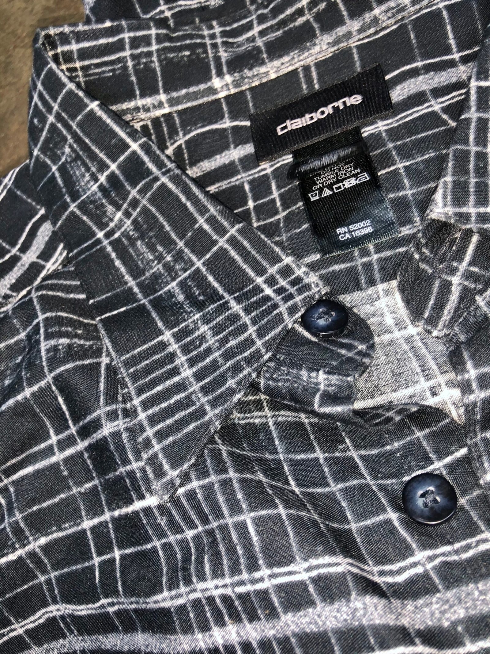 Claiborne Black & White Abstract Grid Rayon Shirt – photo 4 Claiborne Black & White Abstract Grid Rayon Shirt — photo 4