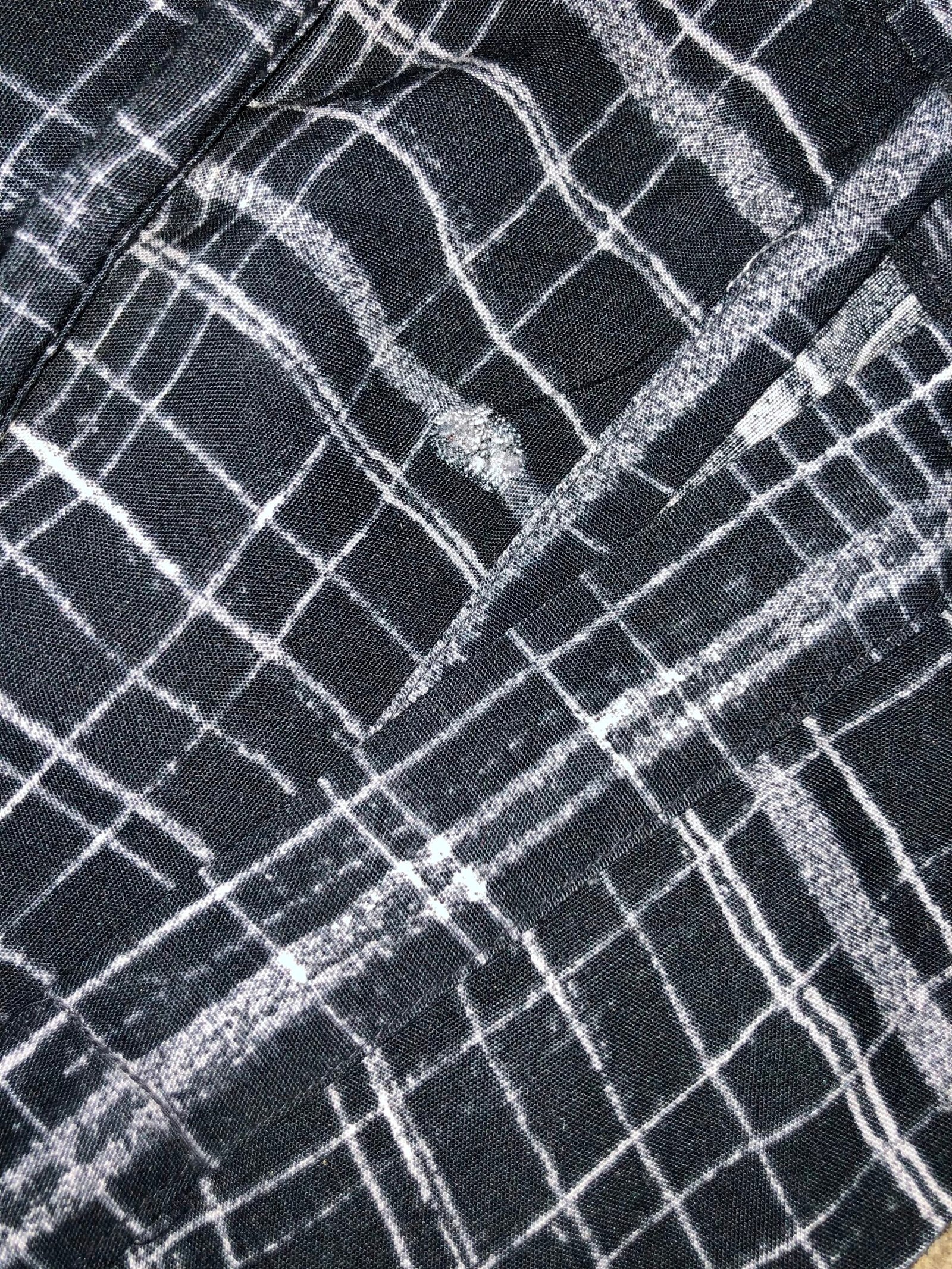 Claiborne Black & White Abstract Grid Rayon Shirt – photo 6 Claiborne Black & White Abstract Grid Rayon Shirt — photo 6