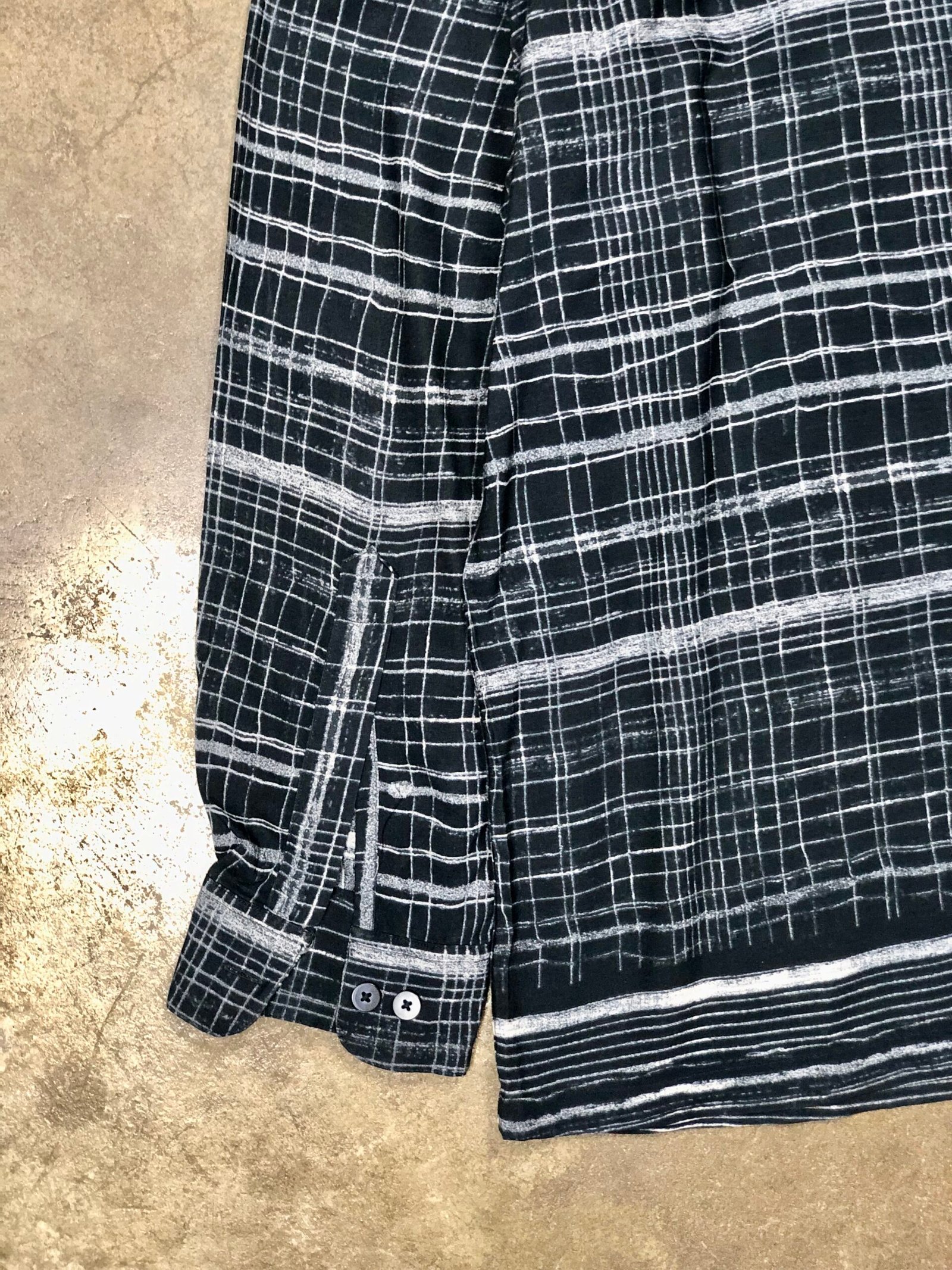 Claiborne Black & White Abstract Grid Rayon Shirt – photo 7 Claiborne Black & White Abstract Grid Rayon Shirt — photo 7
