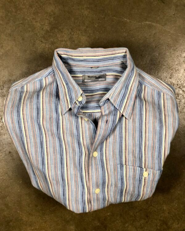 Classic Clothes Company Multicolor Striped Textured Casual Shirt — photo 1