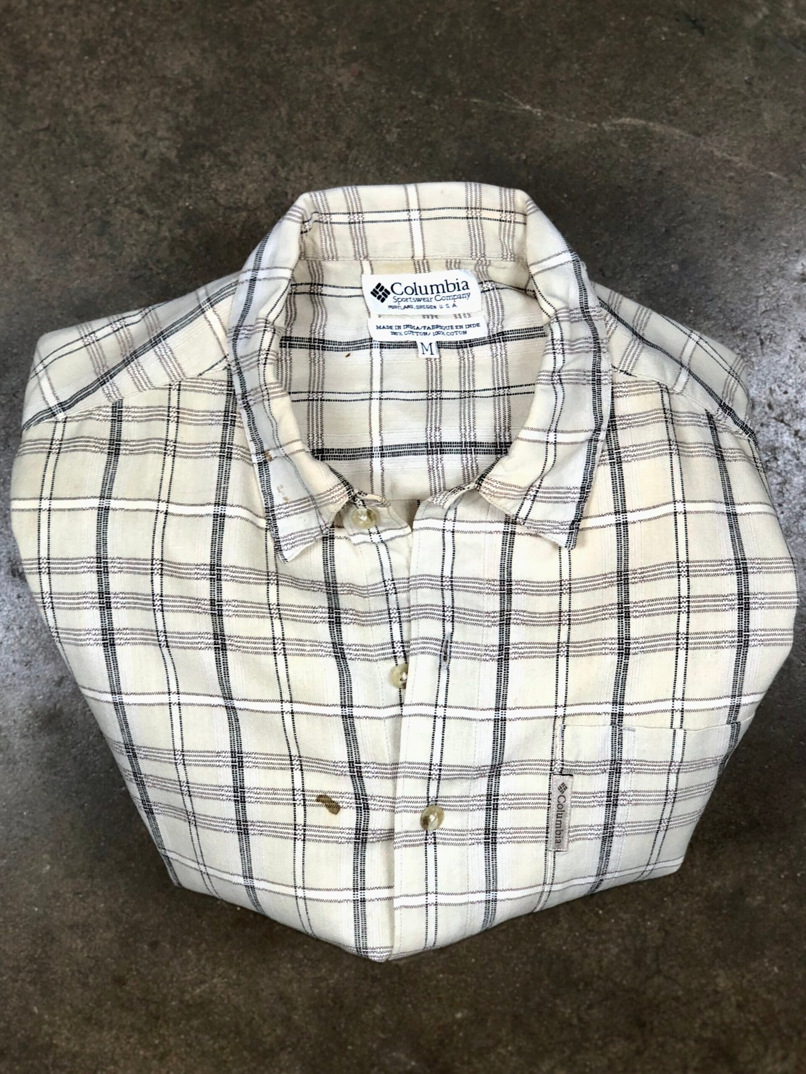Columbia Sportswear Cream & Tan Plaid 100% Cotton Casual Shirt – photo 1 Columbia Sportswear Cream & Tan Plaid 100% Cotton Casual Shirt — photo 1