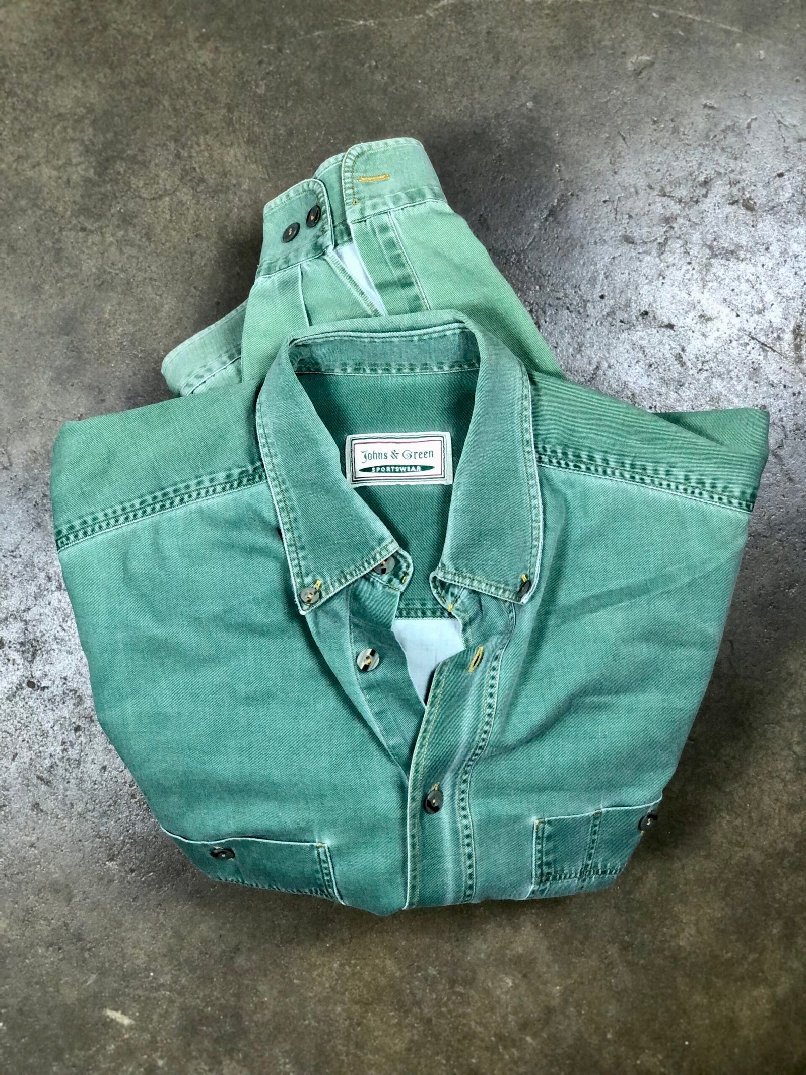 Johns & Green vintage sage green shirt – photo 1 Johns & Green vintage sage green shirt, men's XXL — photo 1