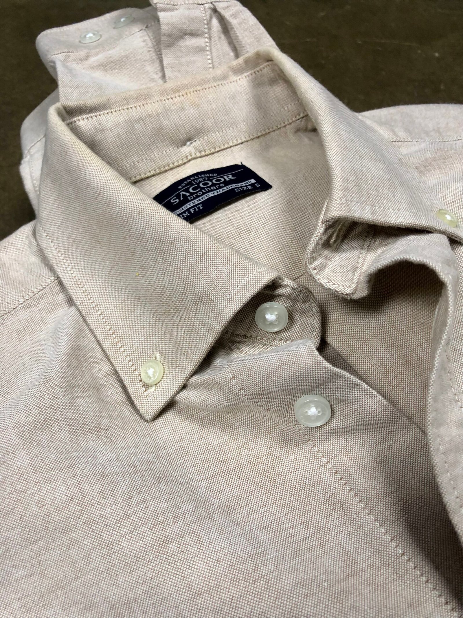 Sacoor Brothers beige Oxford shirt – photo 4 Sacoor Brothers beige Oxford shirt, men's S — photo 4
